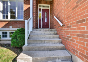 1132 Halifax Dr, Kingston 1132 Halifax Dr, Kingston